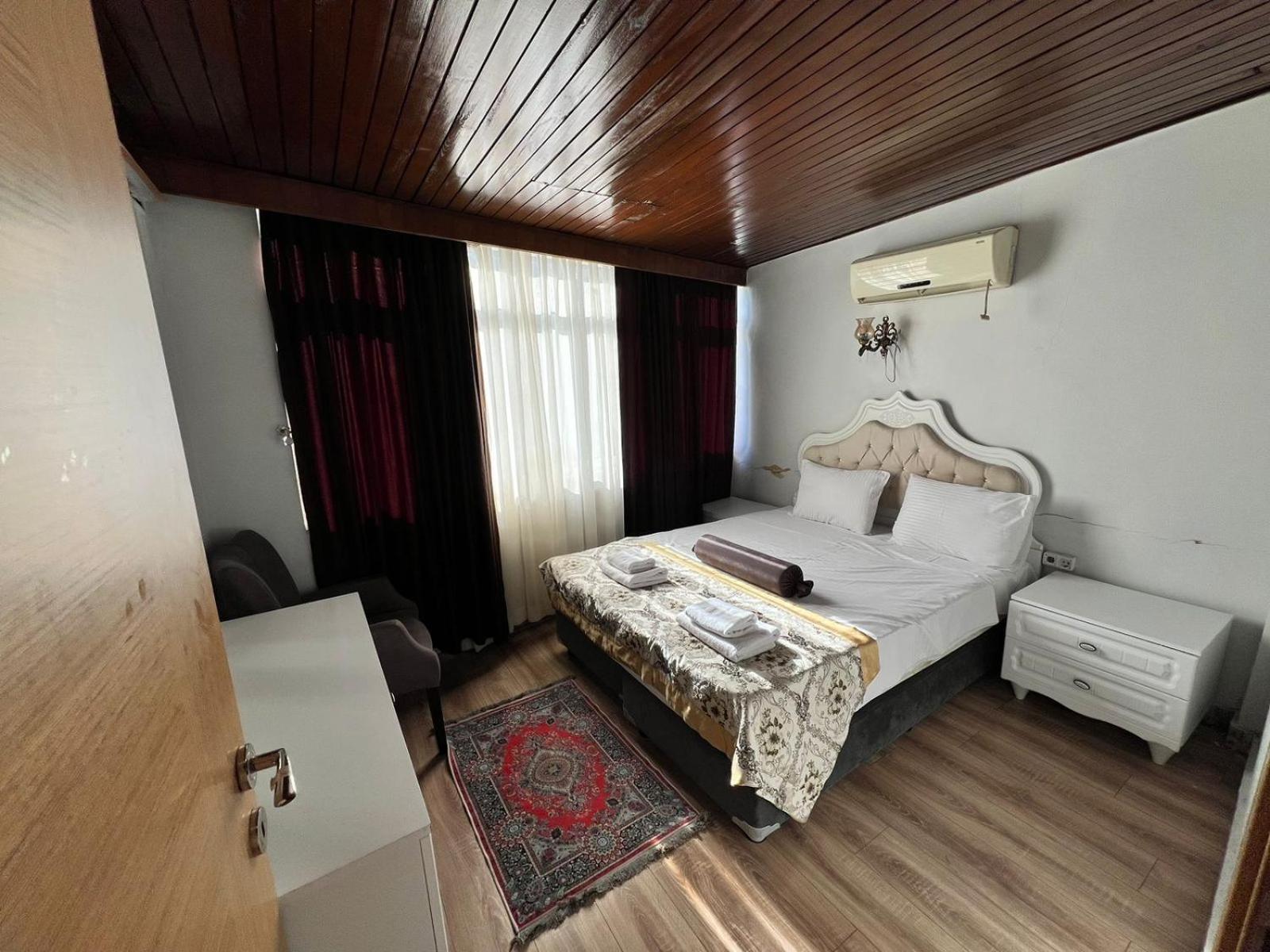 Elite Plus Family Hotel Old City Istanbul Exterior photo