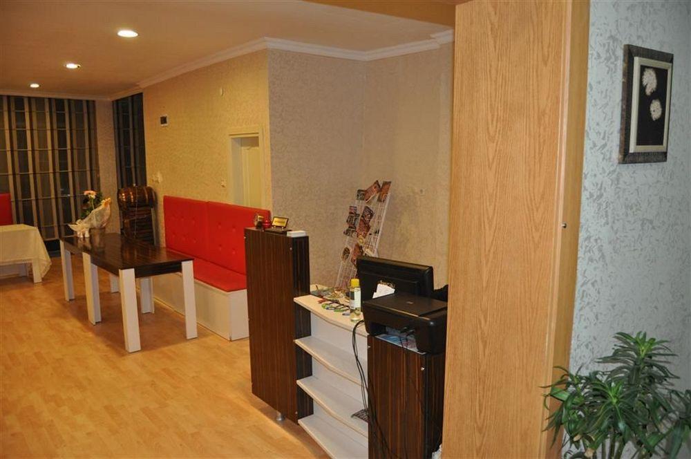Elite Plus Family Hotel Old City Istanbul Exterior photo