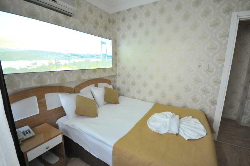 Elite Plus Family Hotel Old City Istanbul Exterior photo