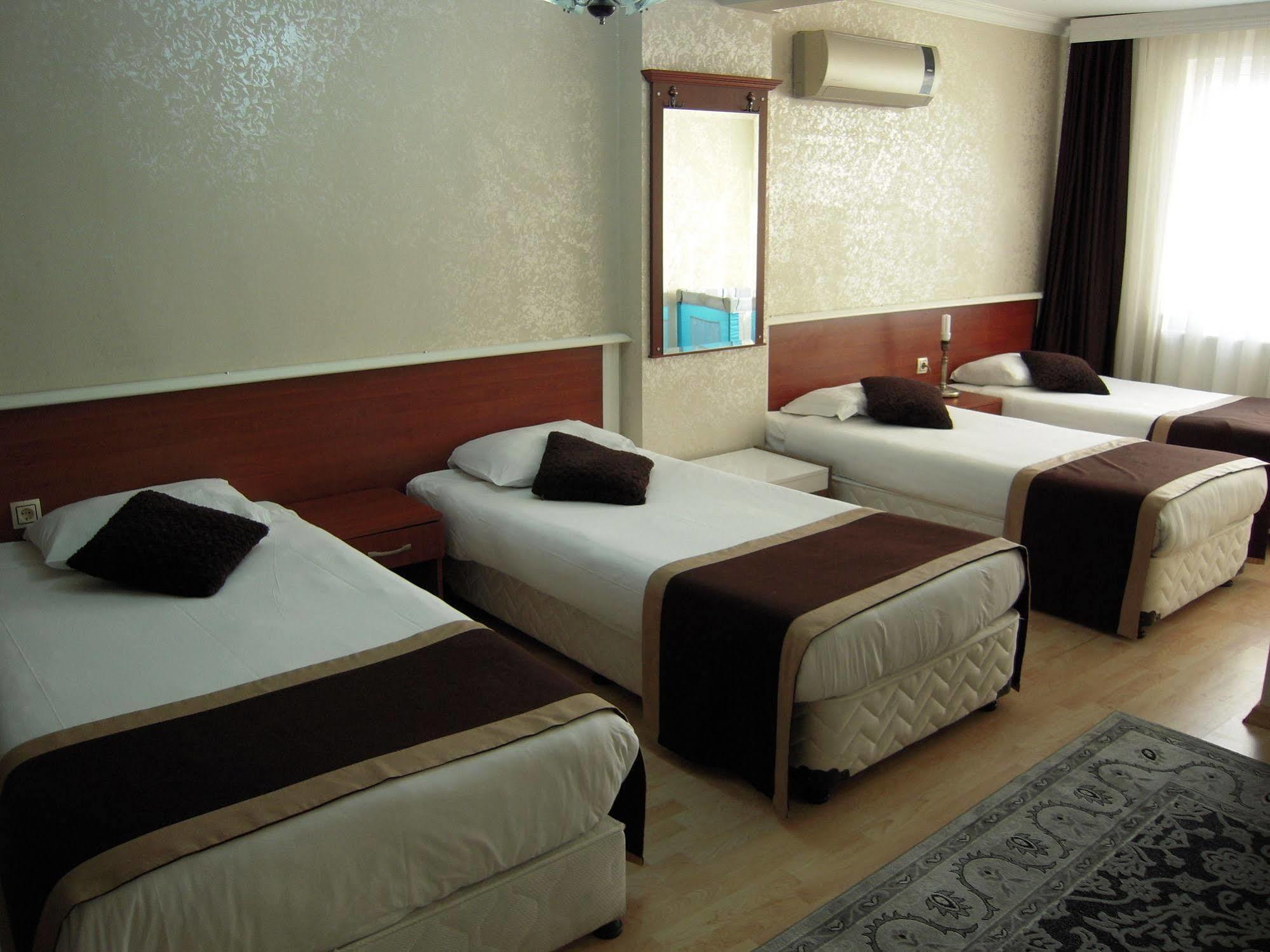 Elite Plus Family Hotel Old City Istanbul Exterior photo