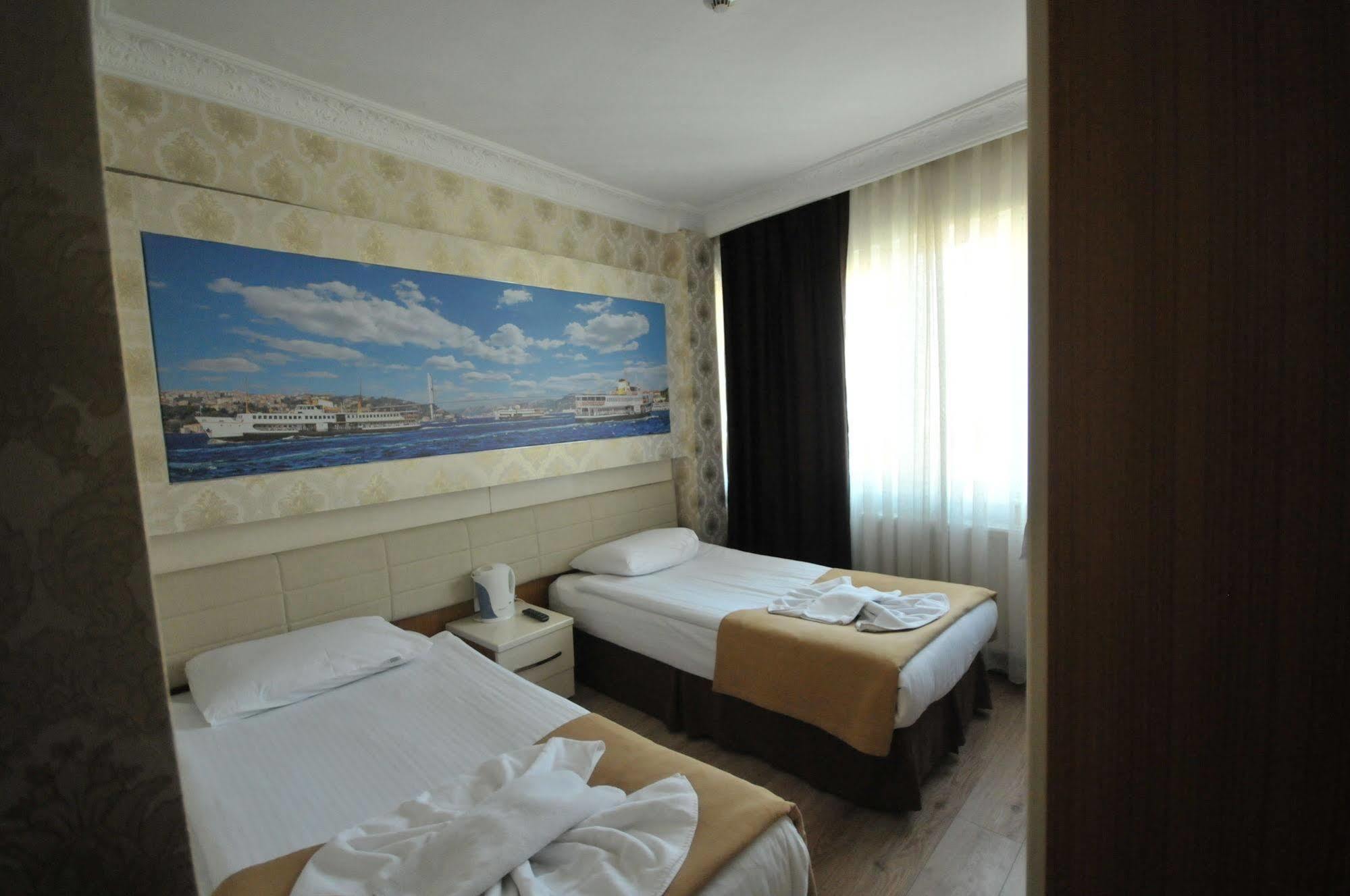 Elite Plus Family Hotel Old City Istanbul Exterior photo